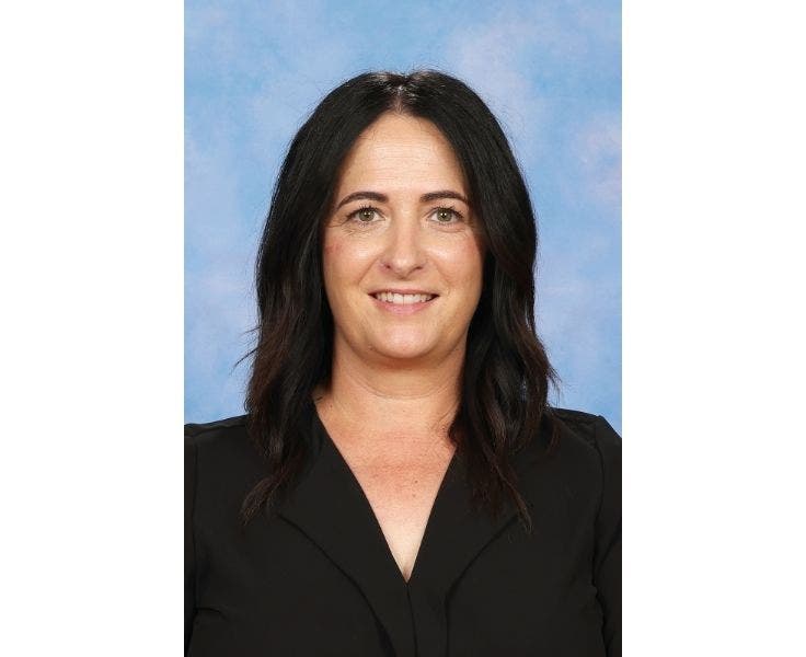 Copy of DA - Gallery - Staff Portraits - Gallery Block Template - Staff Portrait (3)