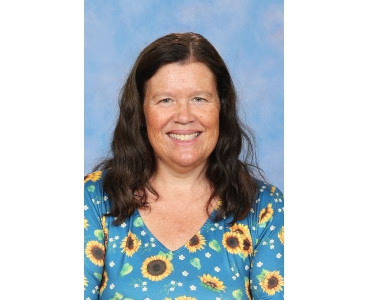 Copy of DA - Gallery - Staff Portraits - Gallery Block Template - Staff Portrait (5)