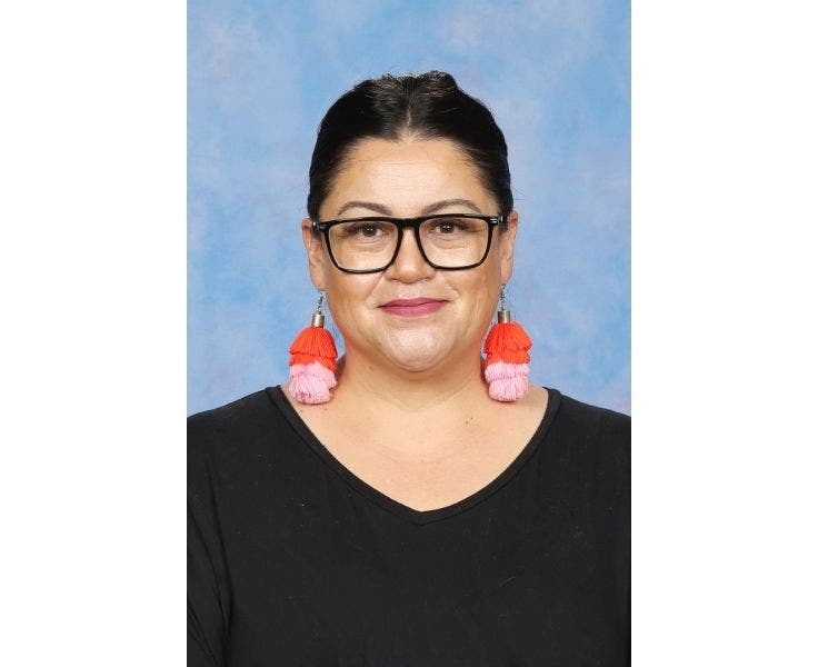 Copy of DA - Gallery - Staff Portraits - Gallery Block Template - Staff Portrait (3)