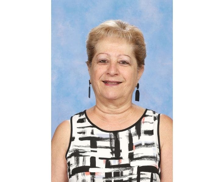 Copy of DA - Gallery - Staff Portraits - Gallery Block Template - Staff Portrait (5)