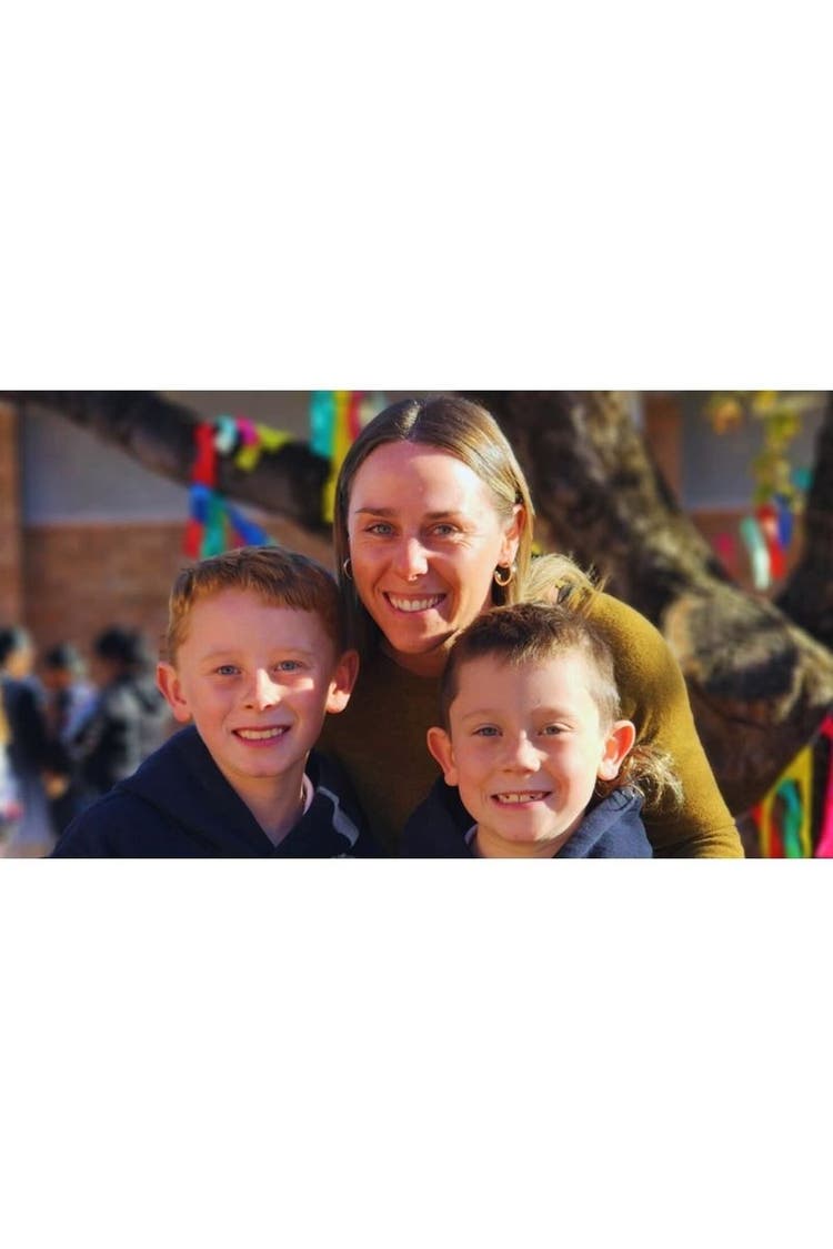 Copy of DA - Card Container - Horizontal - Card Container (H) Template - with subject guide (2)