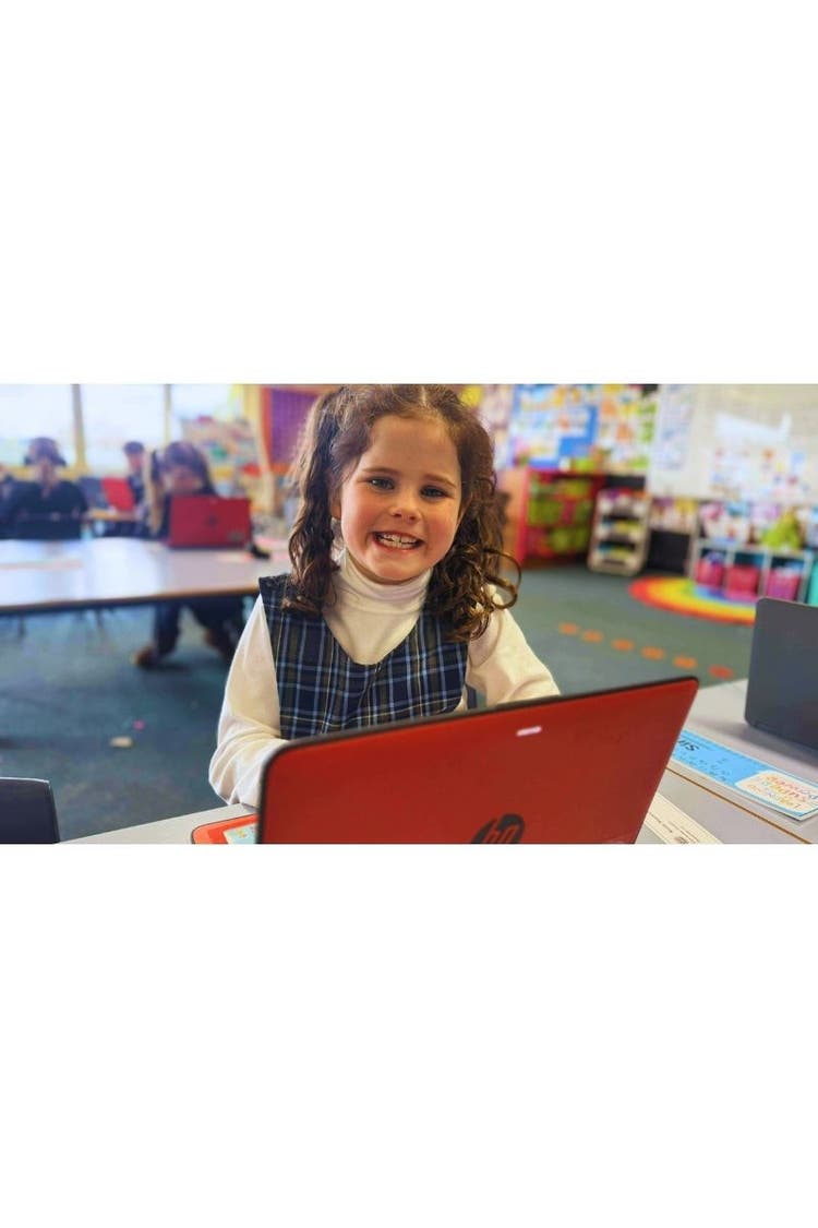 Copy of DA - Card Container - Horizontal - Card Container (H) Template - with subject guide